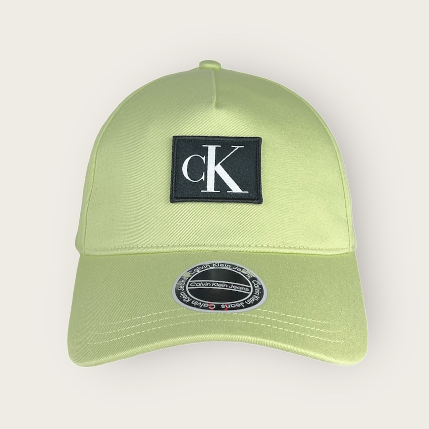 CALVIN KLEIN JEANS czapka