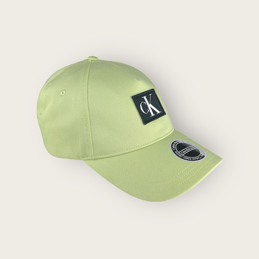 CALVIN KLEIN JEANS czapka