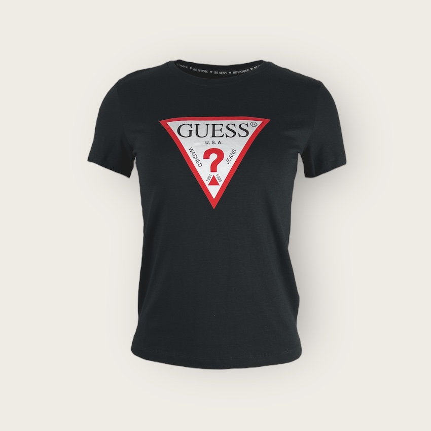 GUESS t-shirt